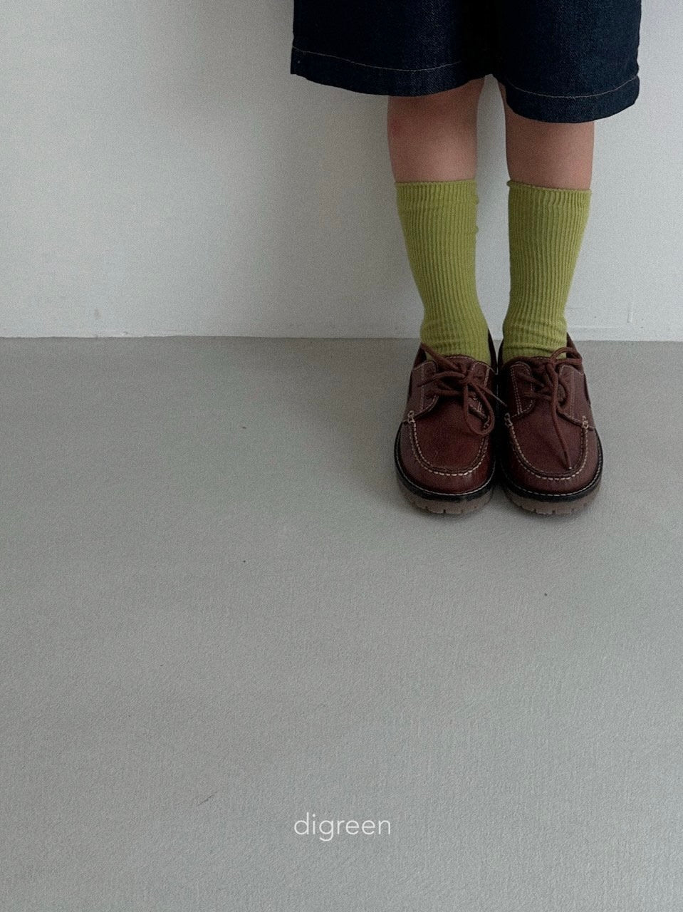 Olive socks set
