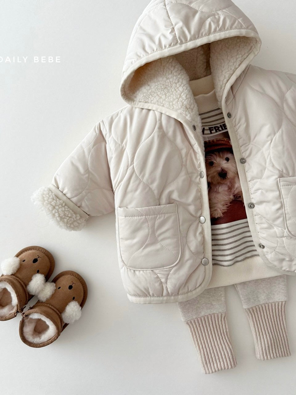 Reversible hooded jumper