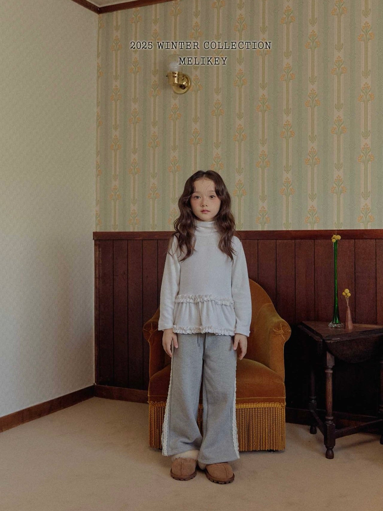 Tutu frill turtle neck T