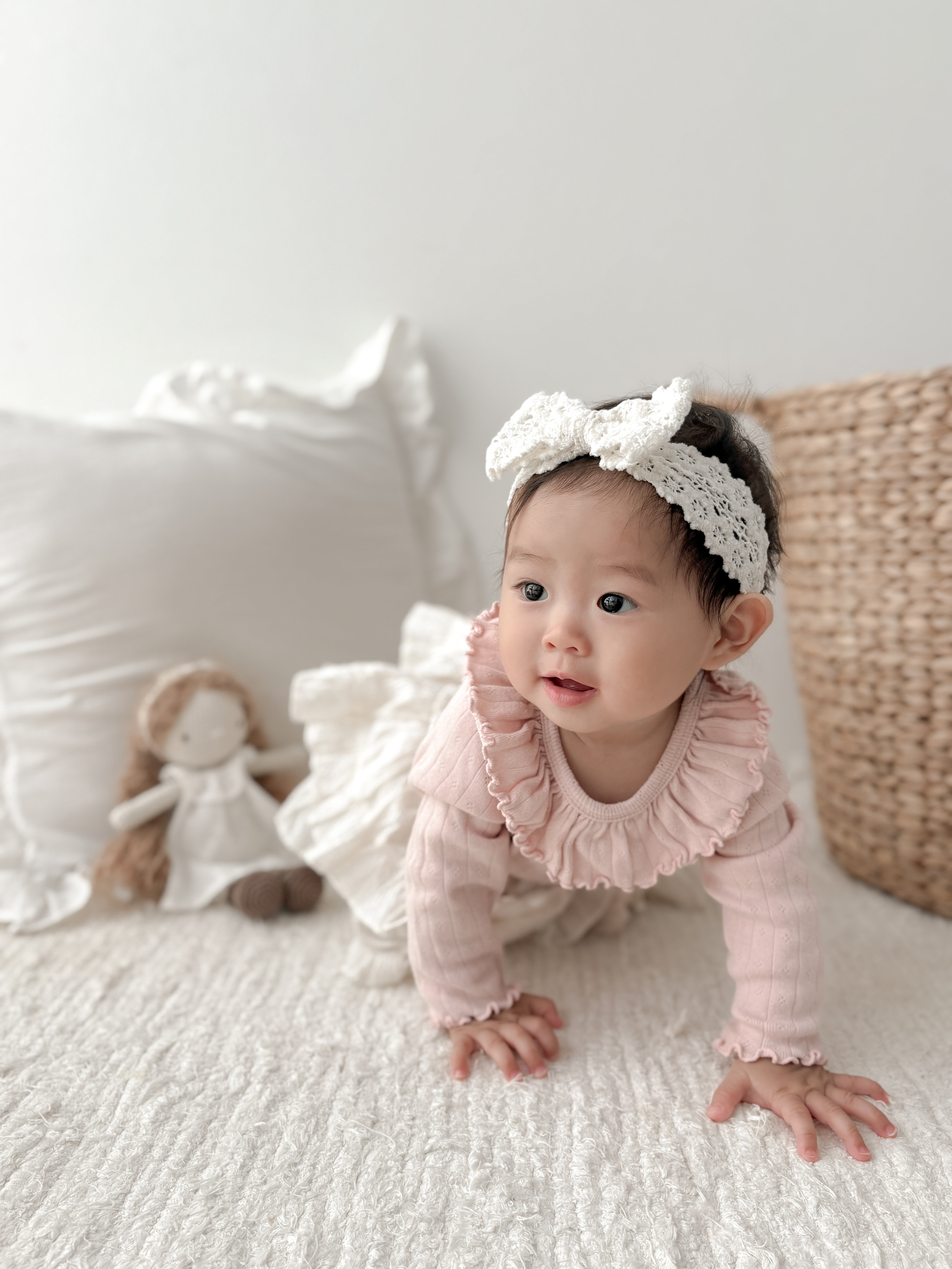 Milk ribbon hairband