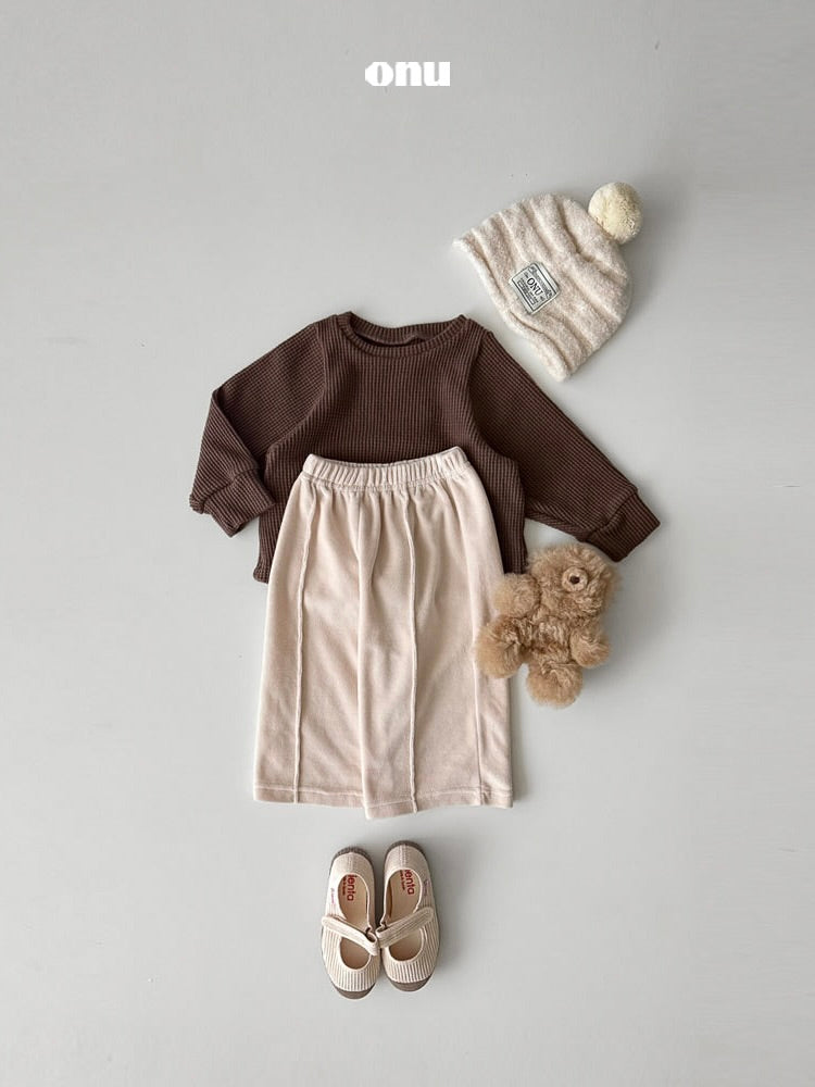 Velour pintuck pants