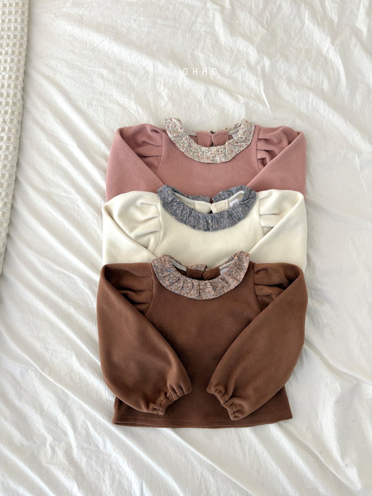 Floral round neck blouse