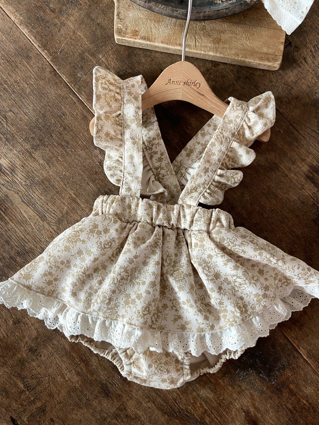 Frill ruffle skirt bloomer