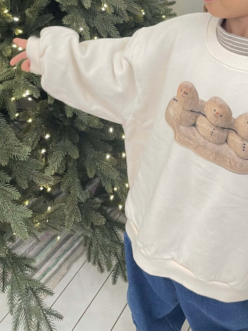 Snow friends fleece sweatshirt