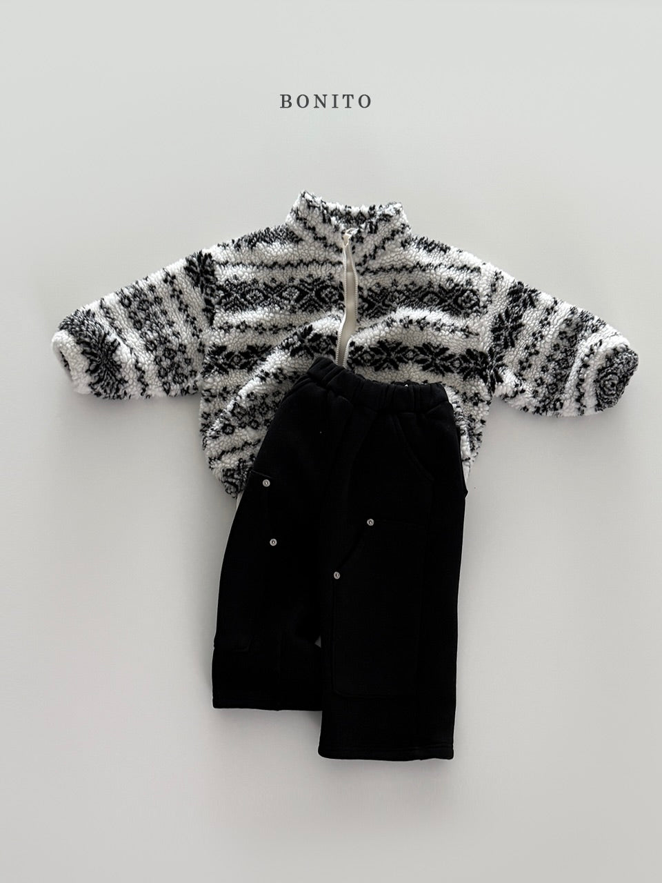 Snowflake zip-up jacket