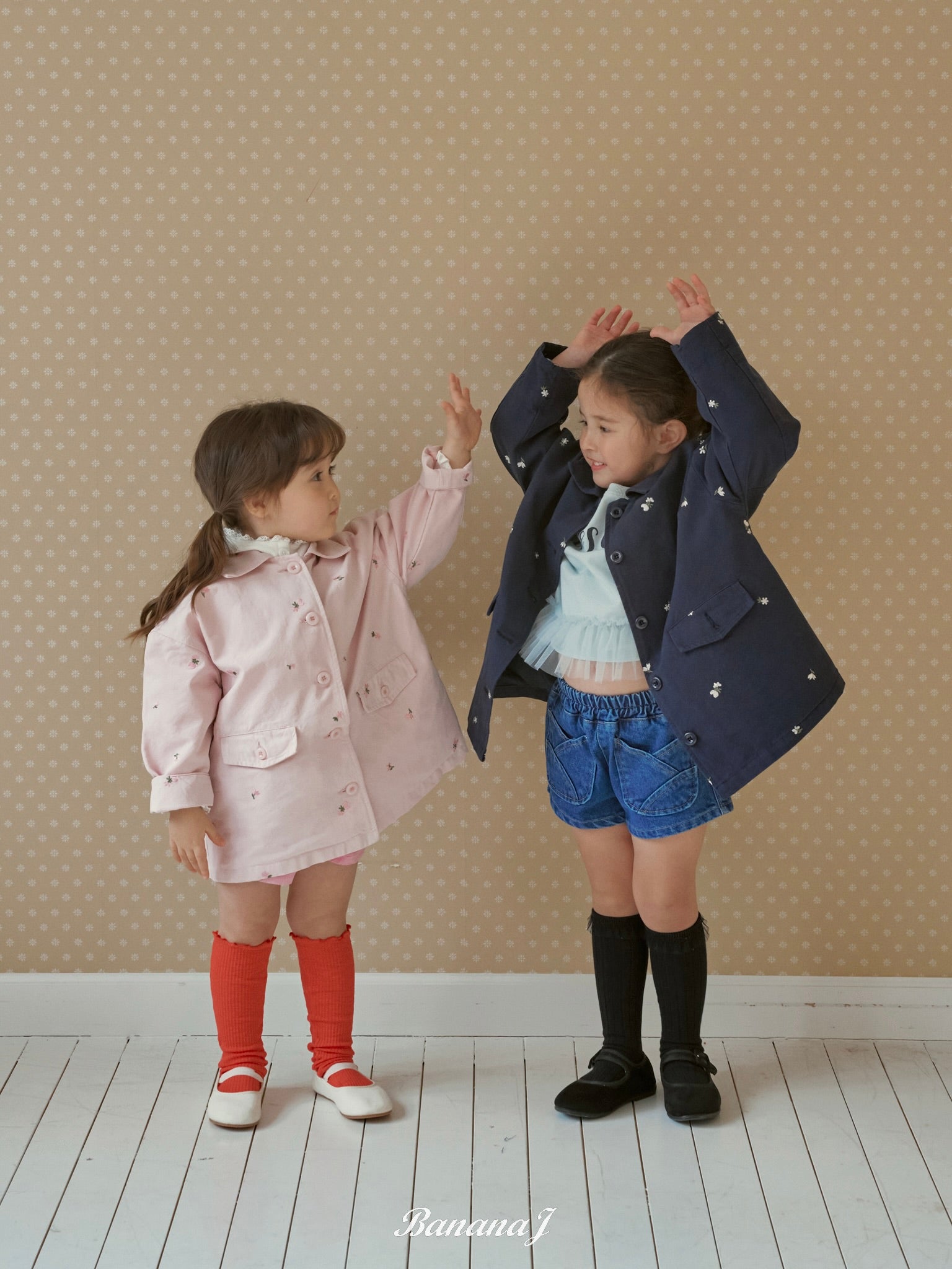 Floral embroidery jacket