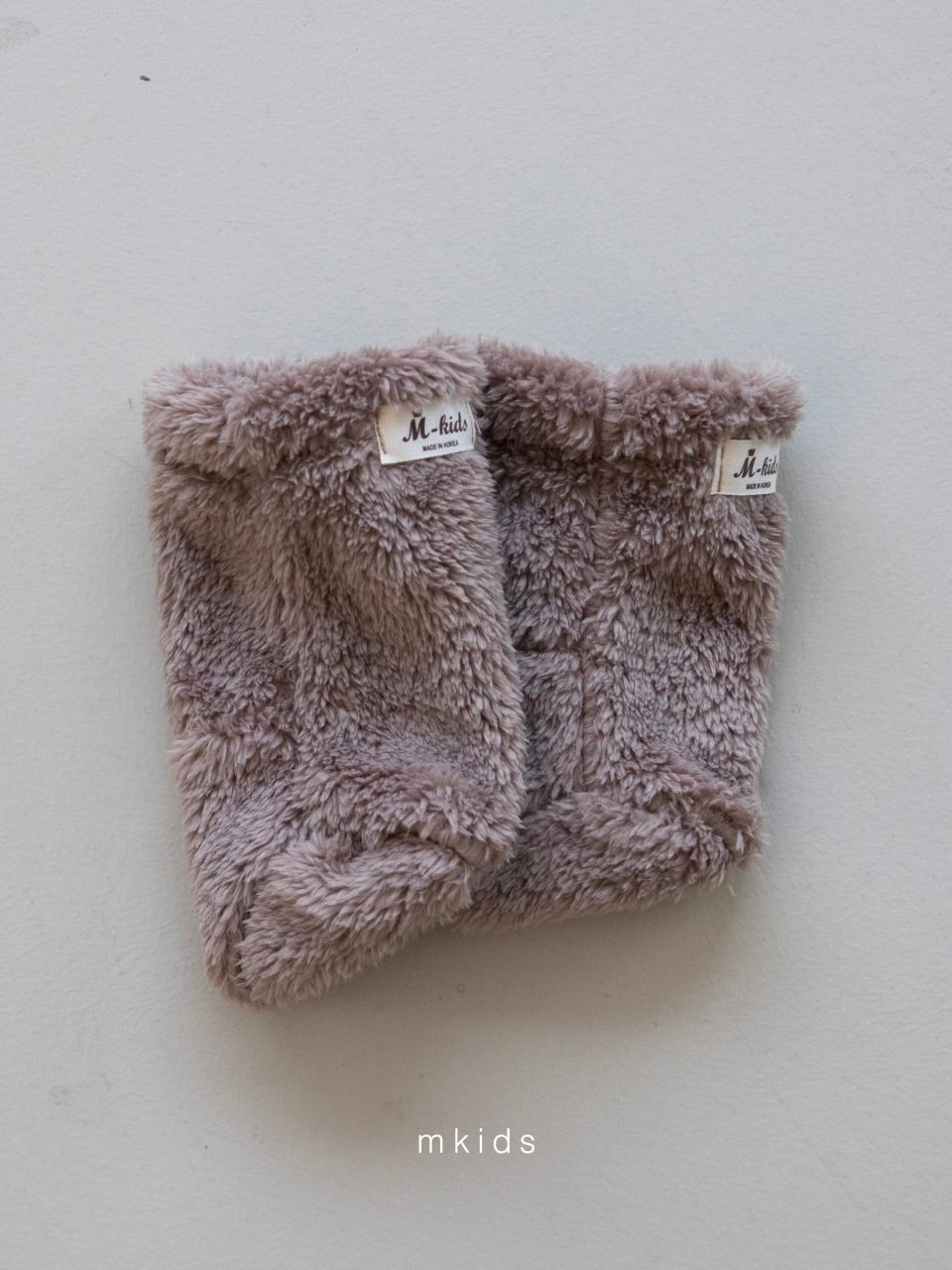 Soft fleece foot muff