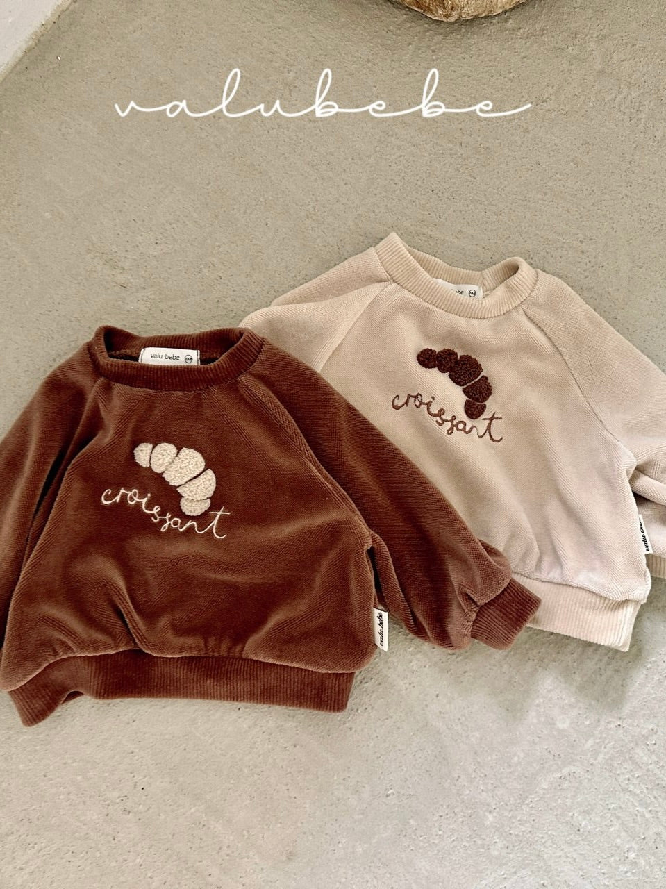 Croissant velor sweatshirt (baby)