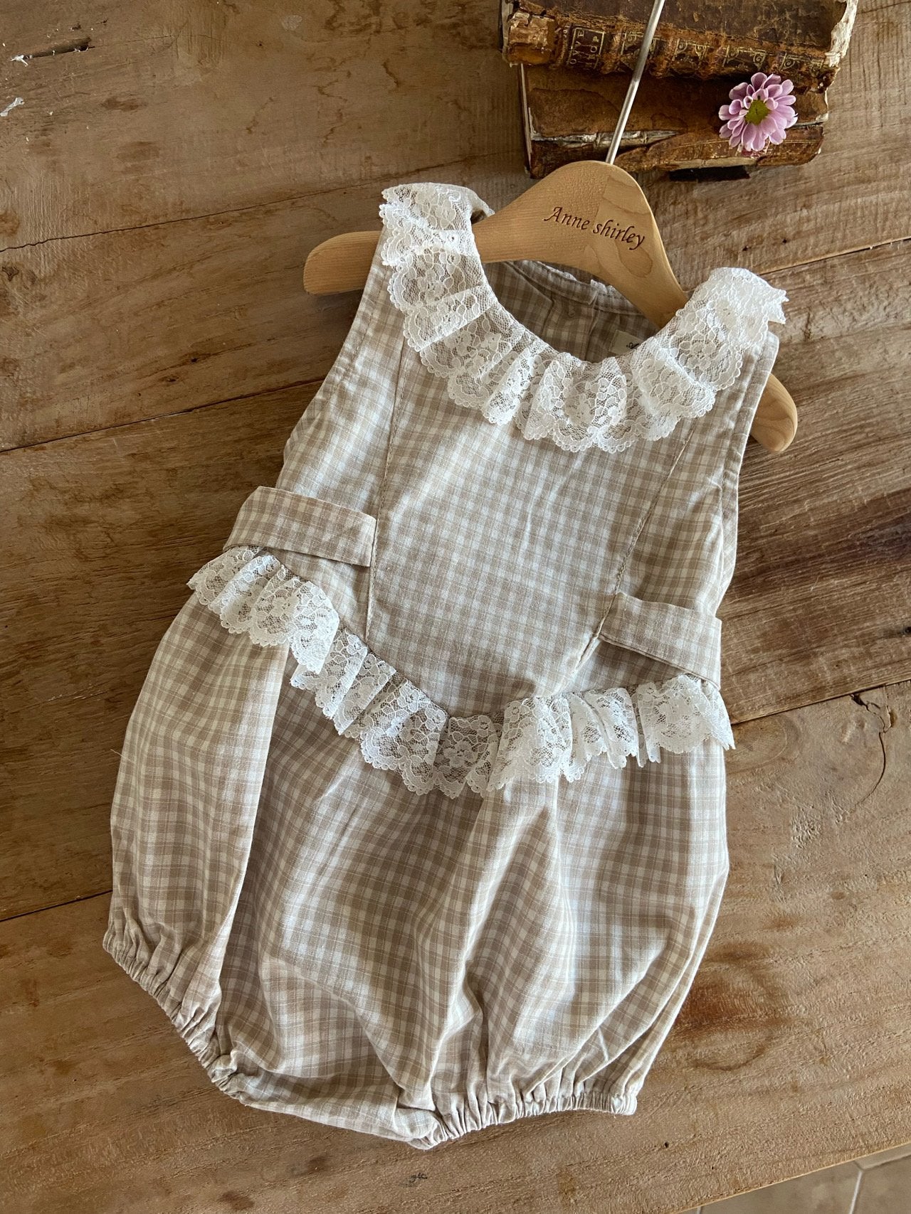 Minne ribbon rompers
