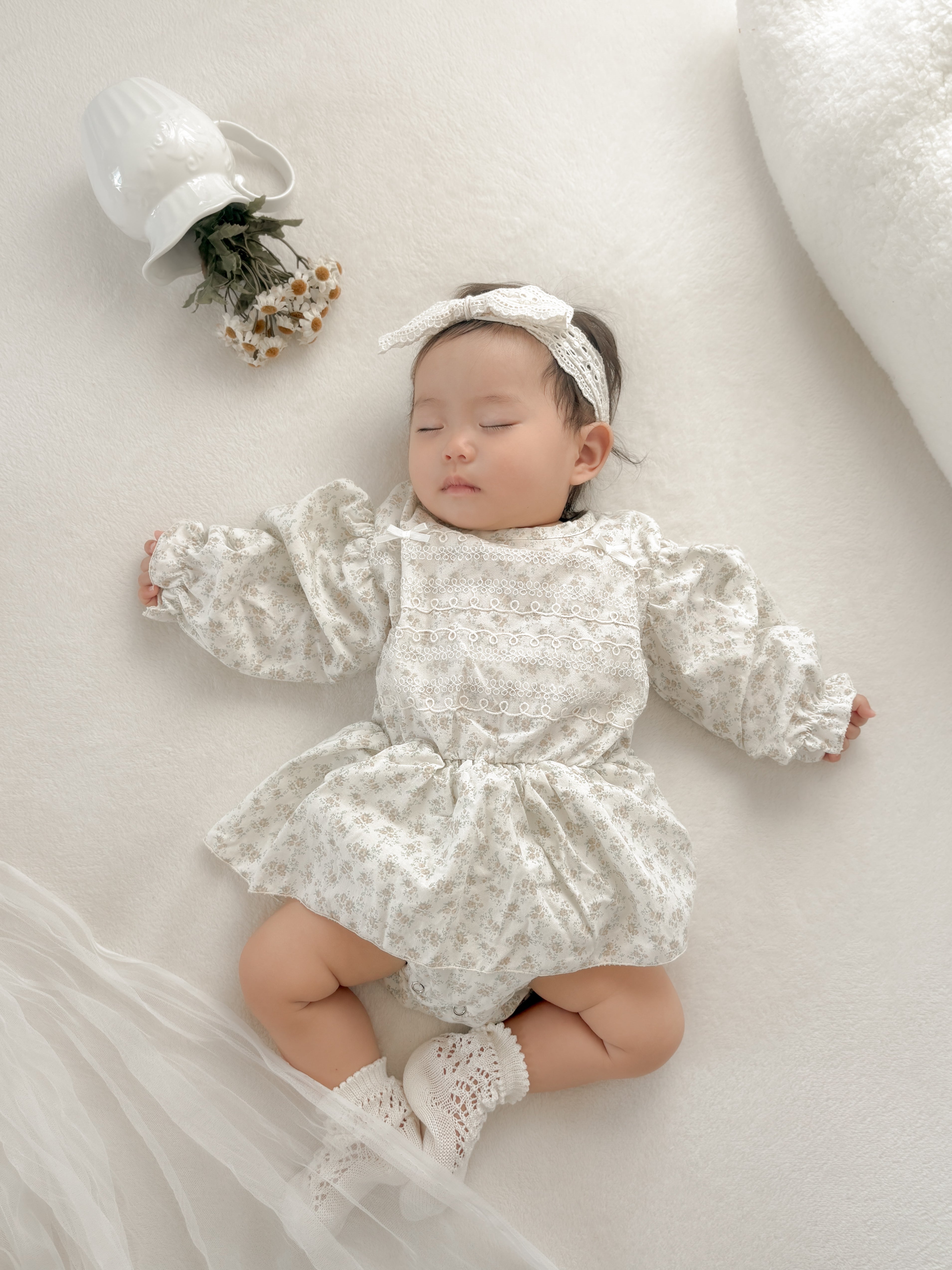 Elegant floral rompers