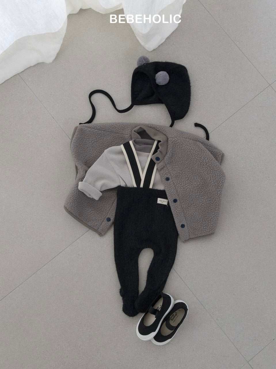 Angora footed leggings