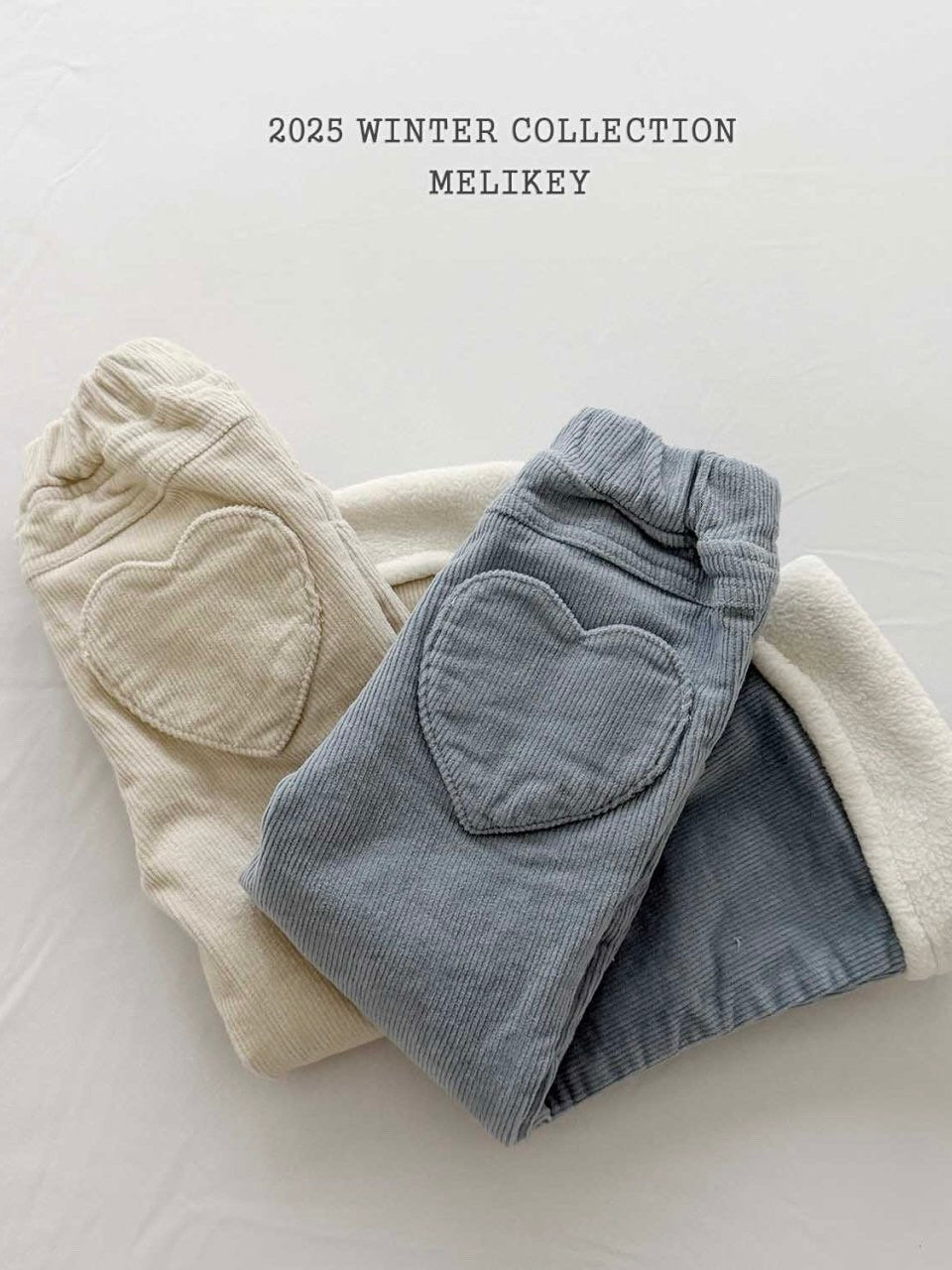 Marshmallow bootcut pants