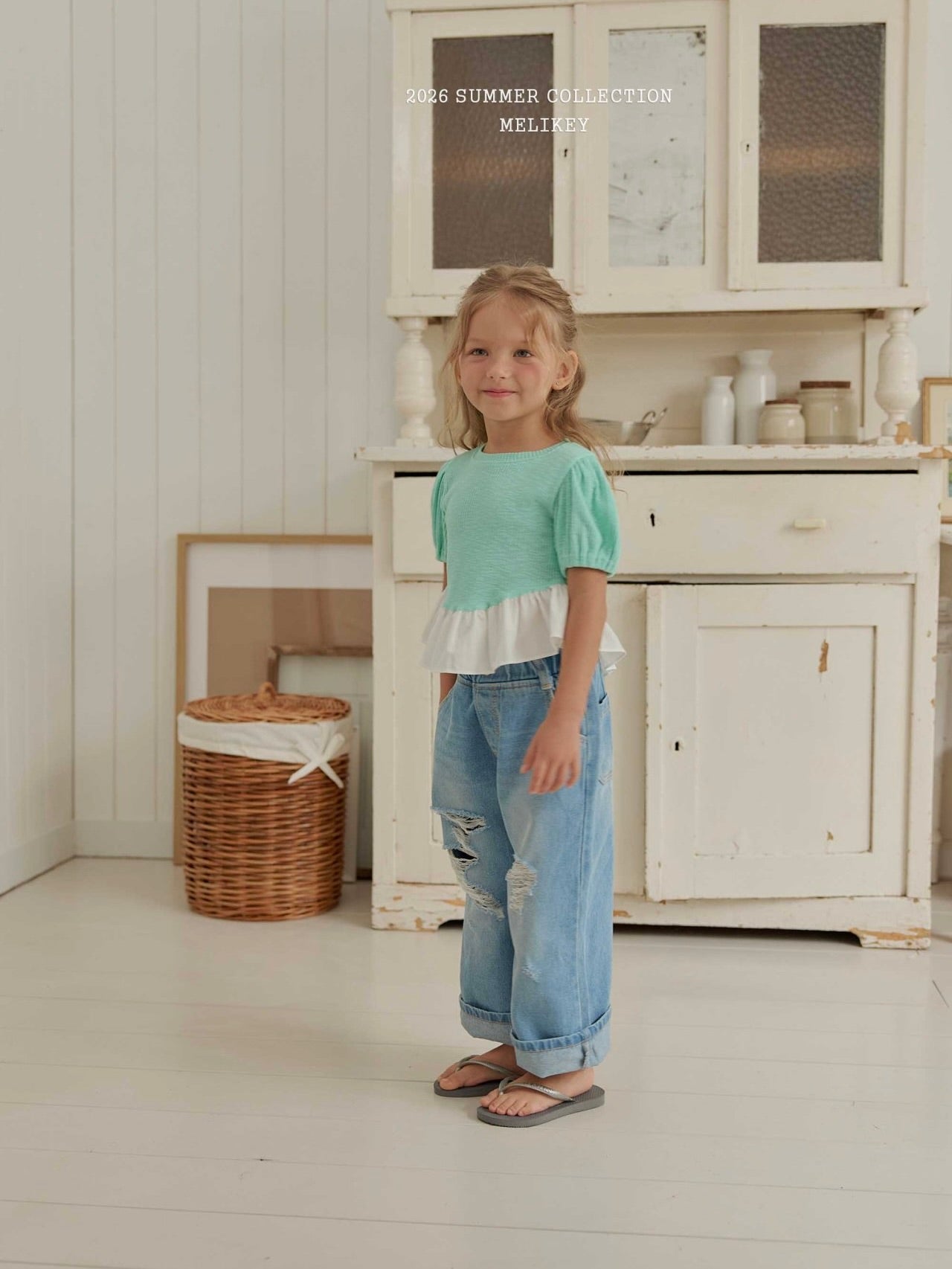 Maple contrast T shirt