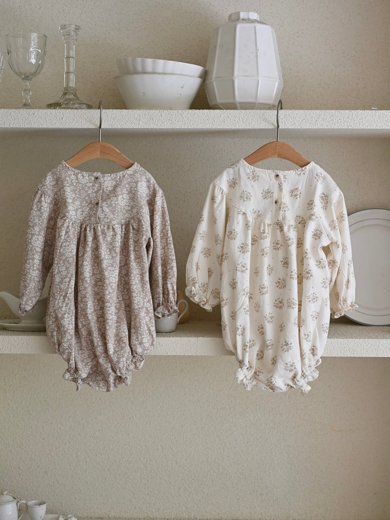 Shirring flower rompers