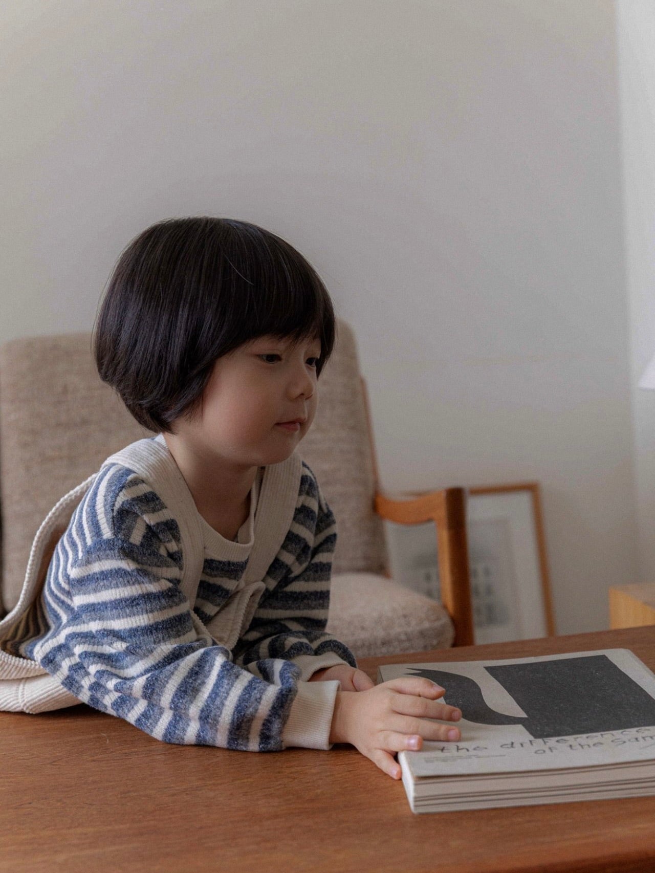 Knitted striped sweatshirt
