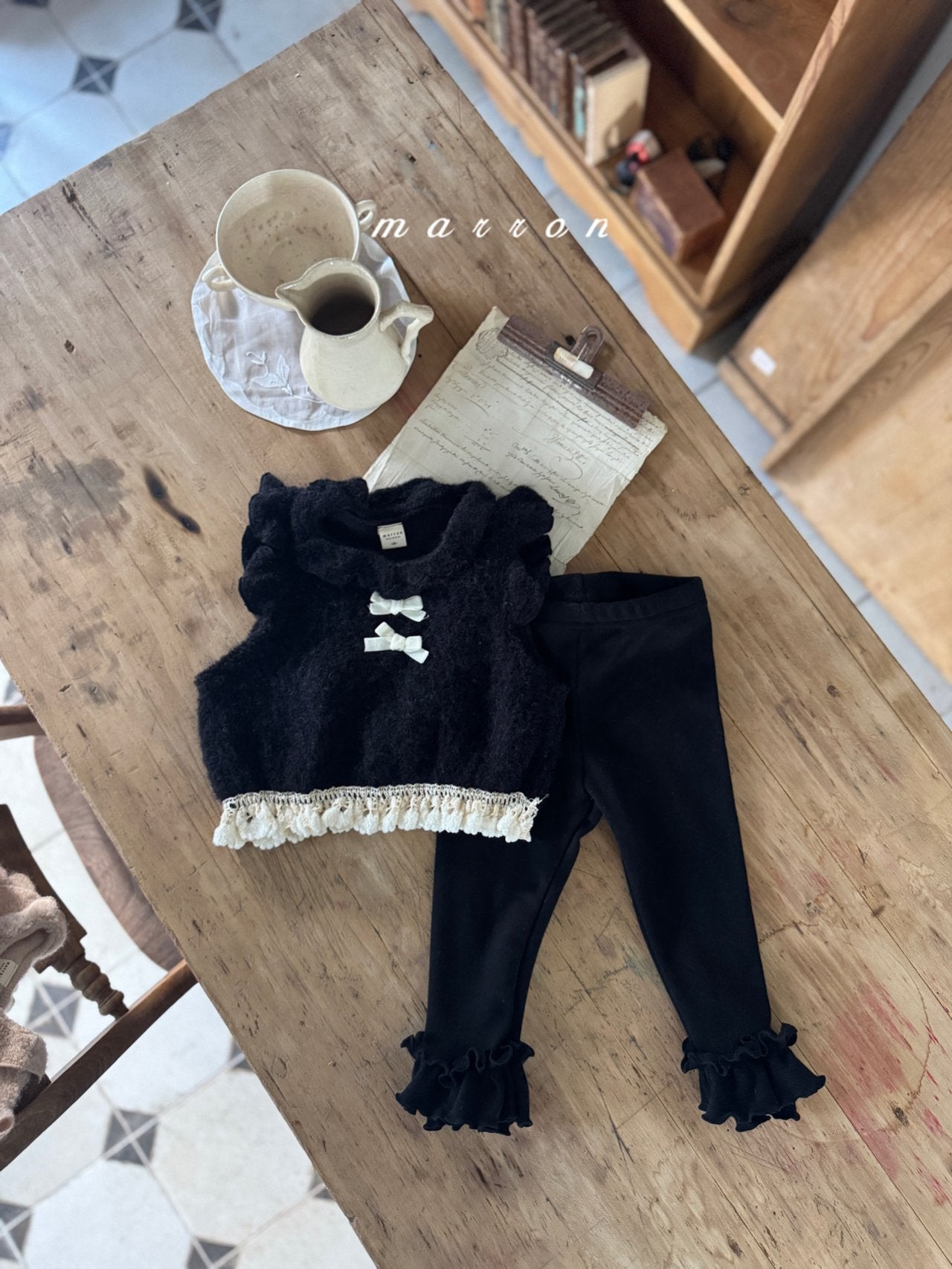 Fleece frill leggings