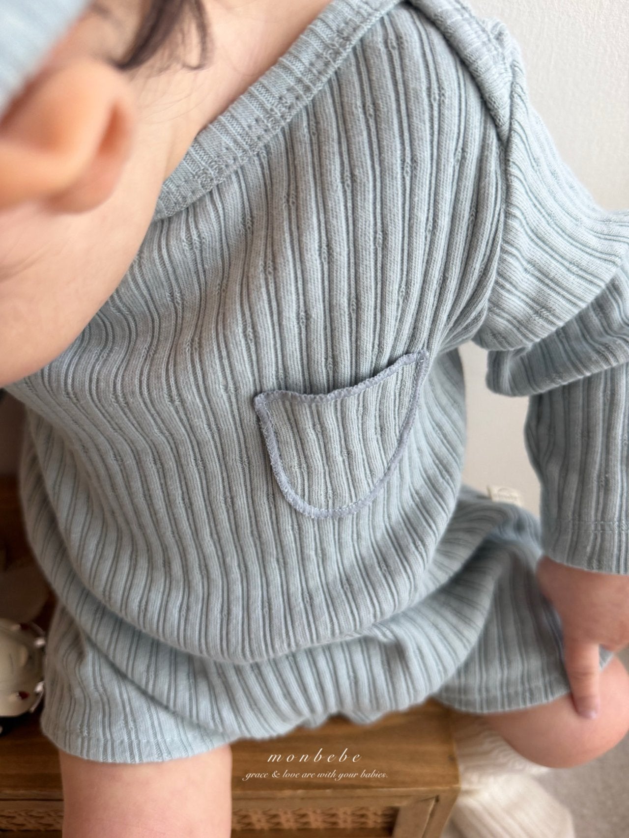 Leo boy rompers (with beanie)