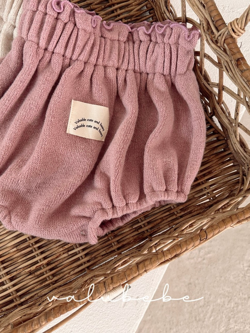 Soft pastel bloomer (baby)