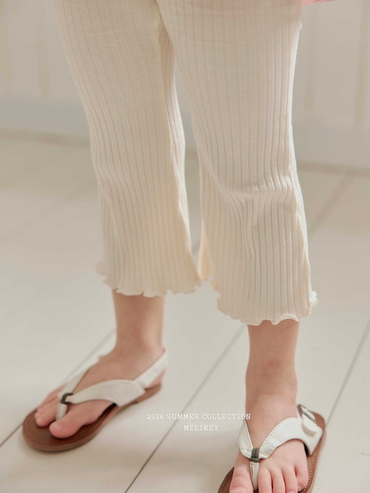 Daily bootcut pants