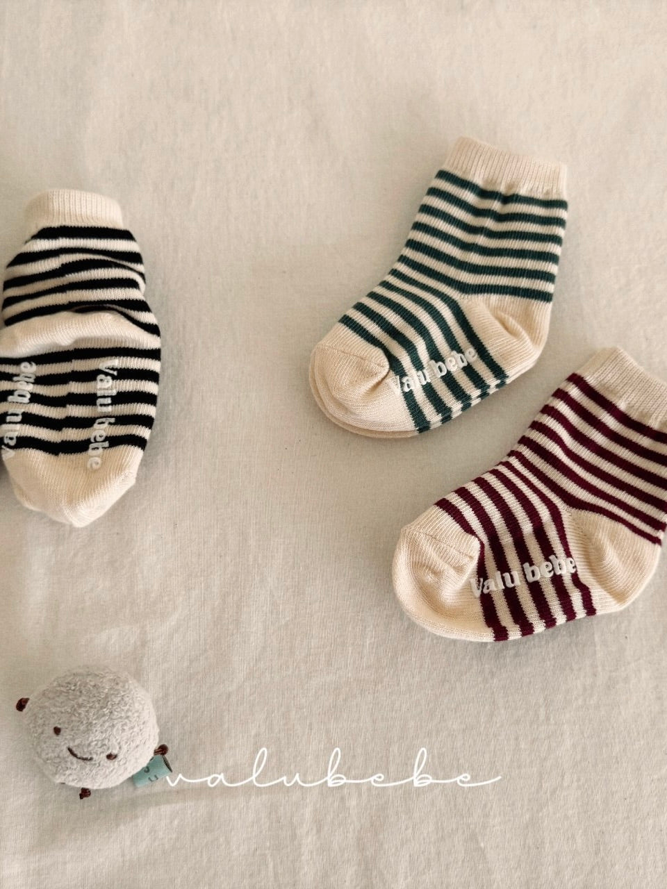 Stripe ribbed socks set