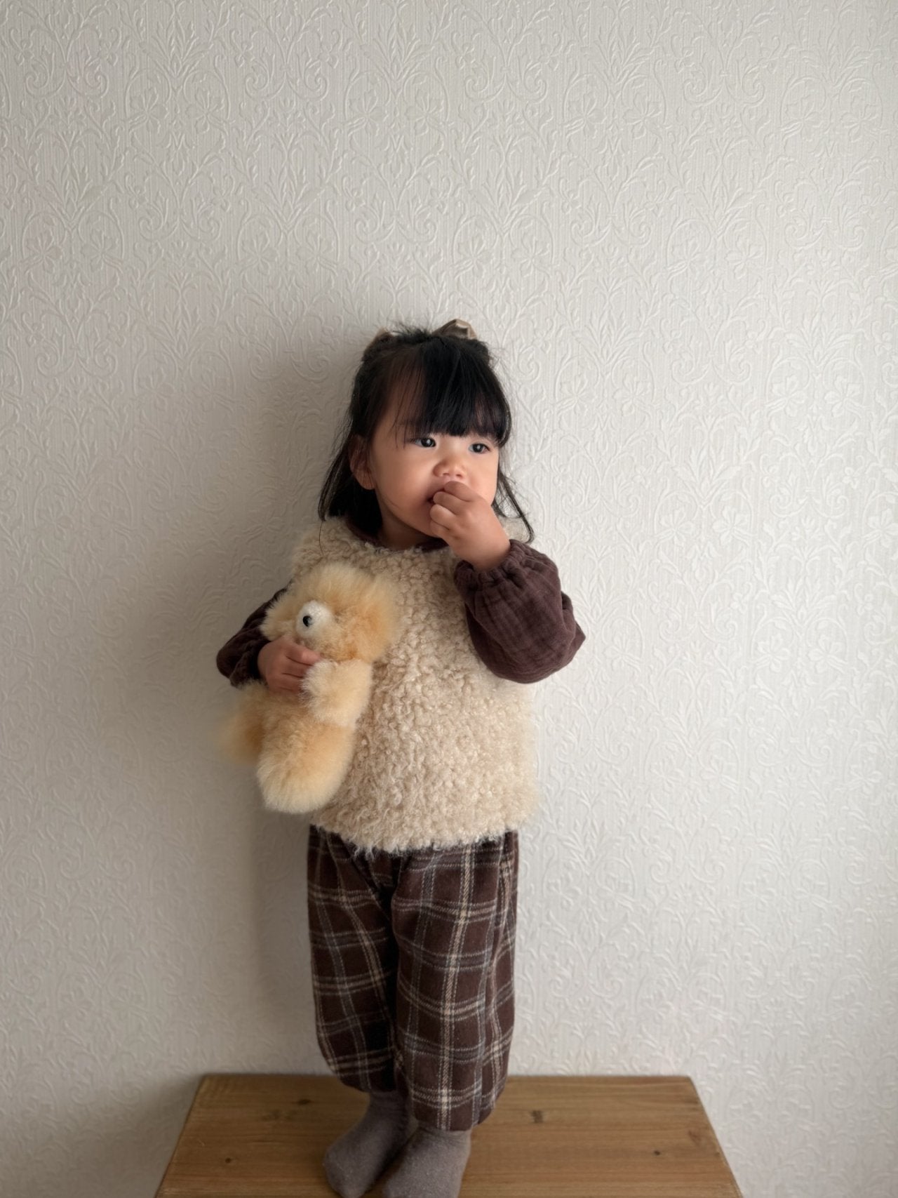 Button teddy vest