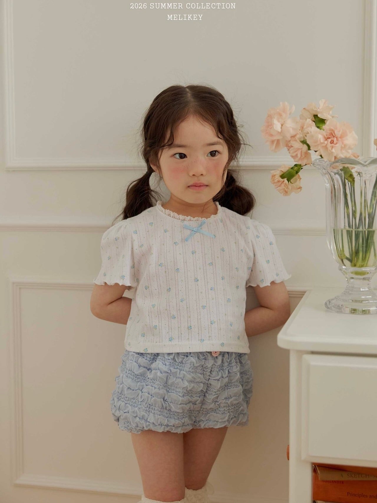 May flower T shirt