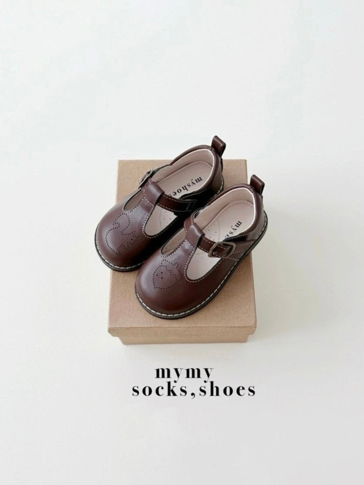 Baby shoes