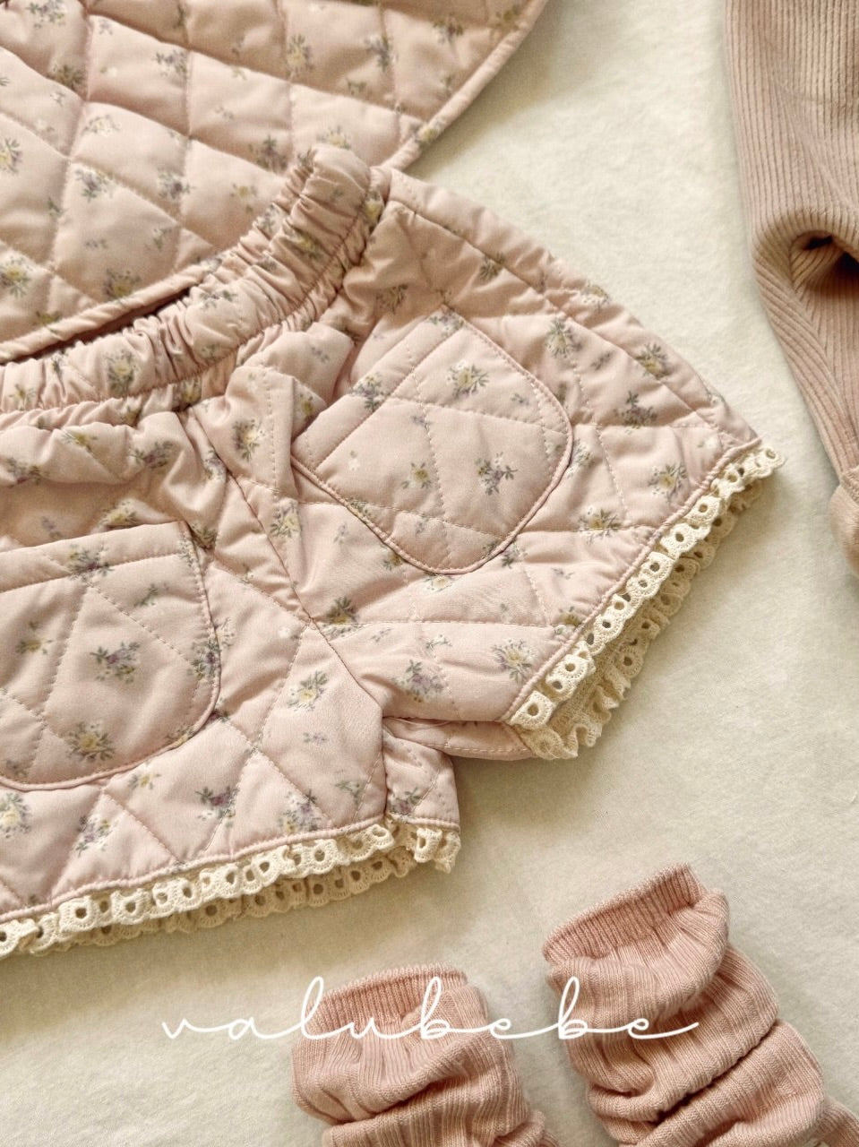 Quilted lace shorts (baby)