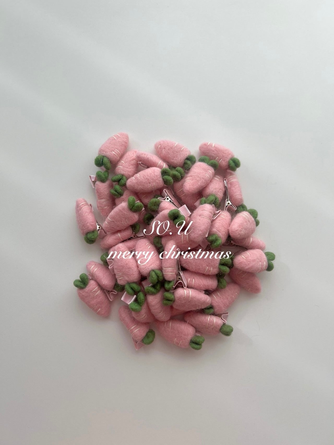 Carrot pin set (2 pieces)