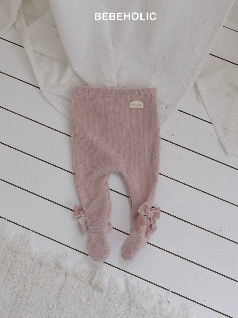 Ribbon footed leggings