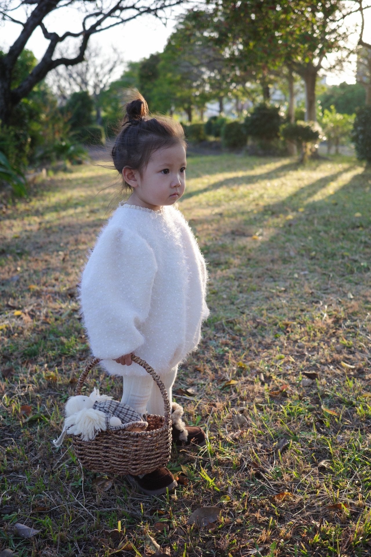 Puff sleeve wool rompers