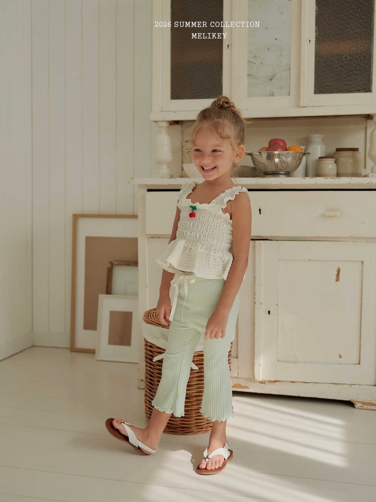 Cherry tucking blouse