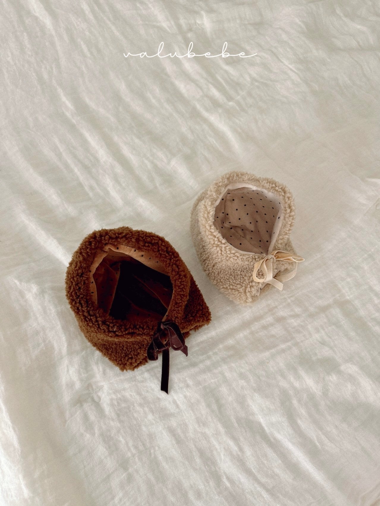 Teddy bear reversible bonnet (baby)