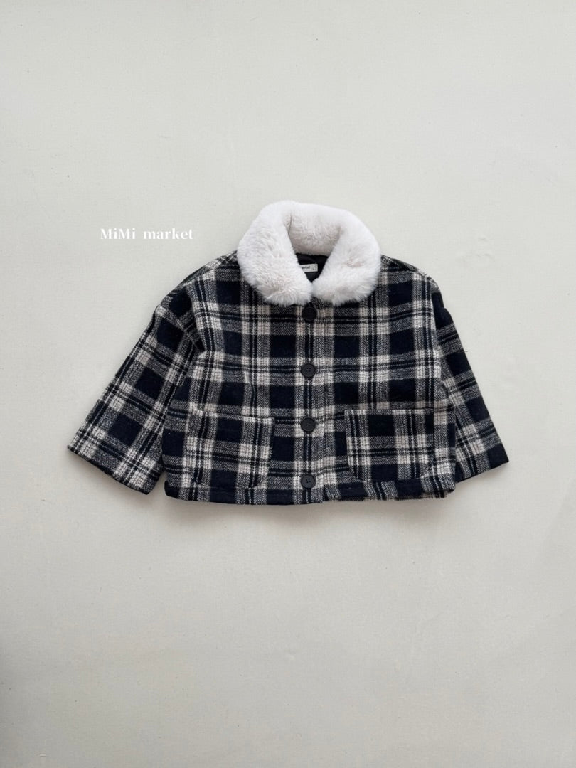 Check collar winter coat
