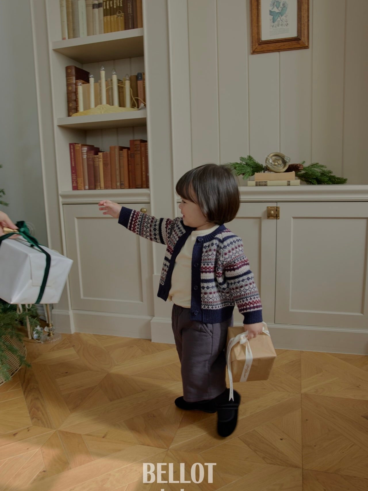 Bebe Nordic cardigan