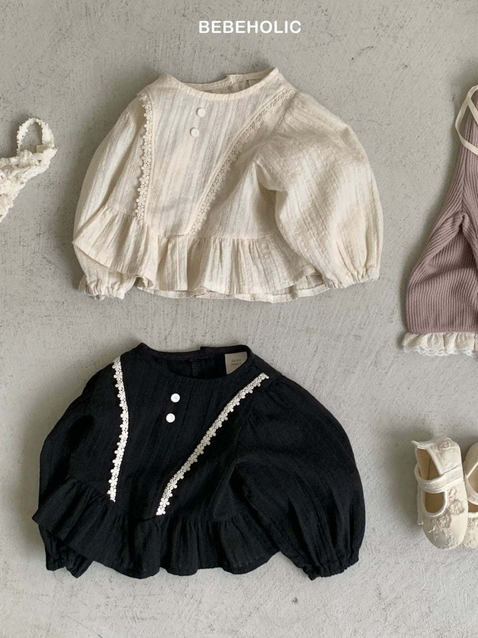 Lace frill peplum blouse