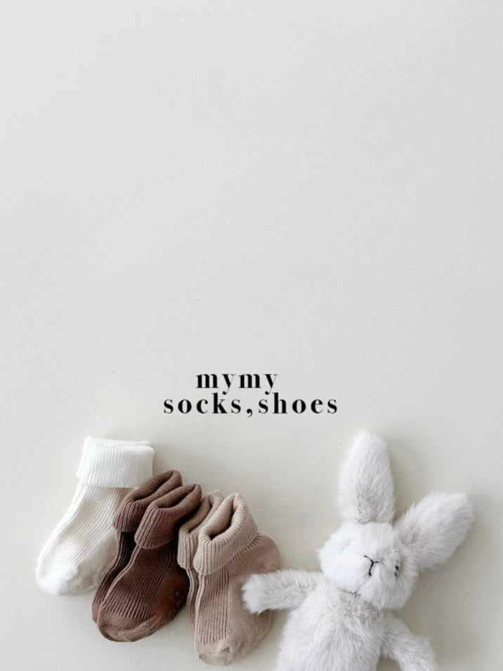 Baby milk socks set
