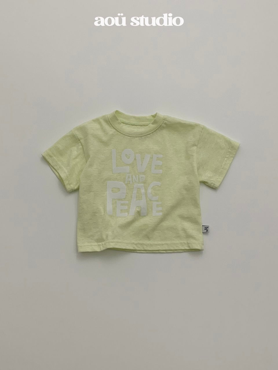 Love & peace T