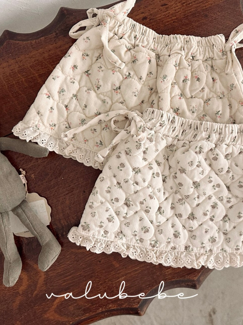 Flower padded skirt (baby)