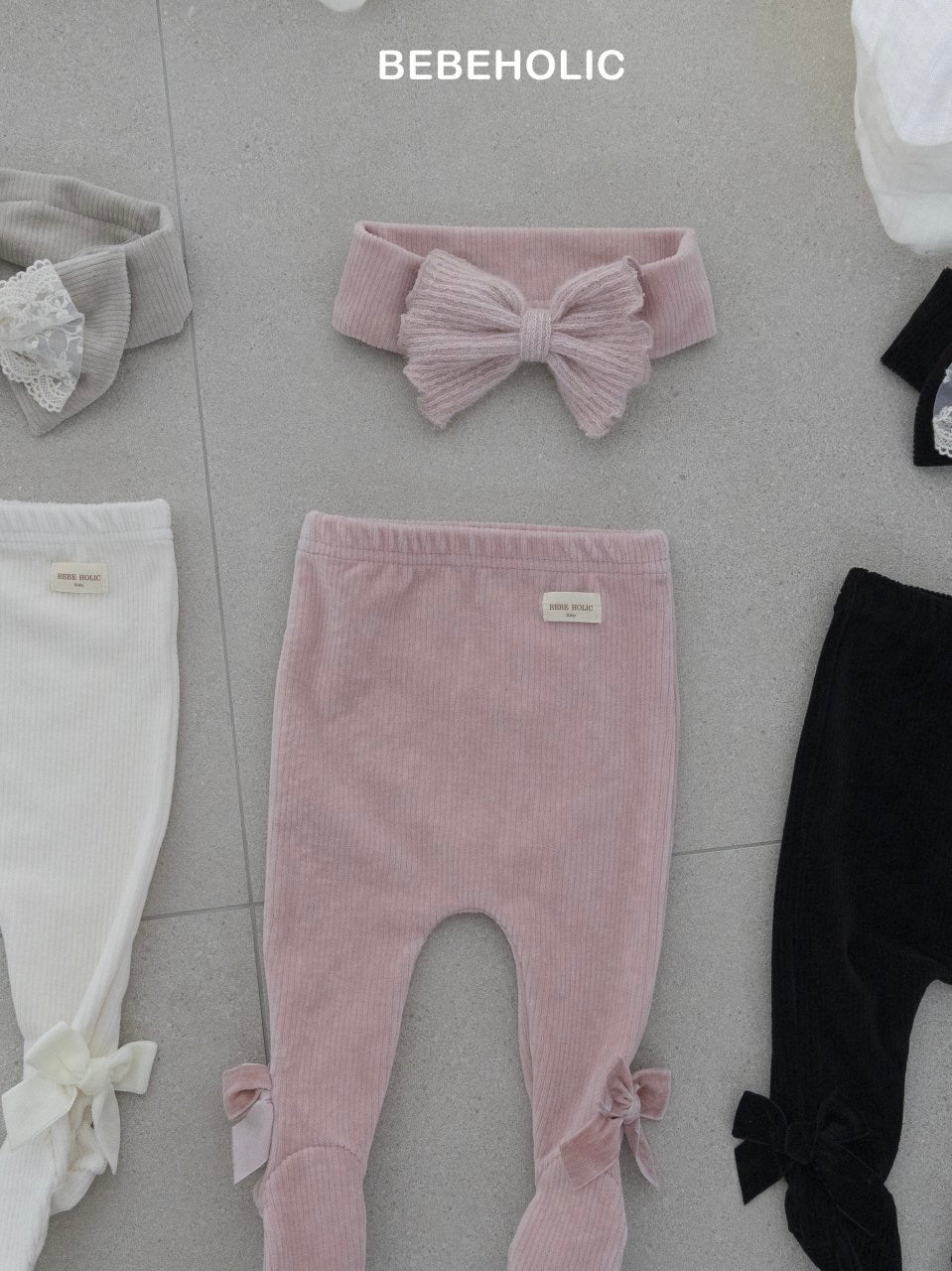 Ribbon footed leggings