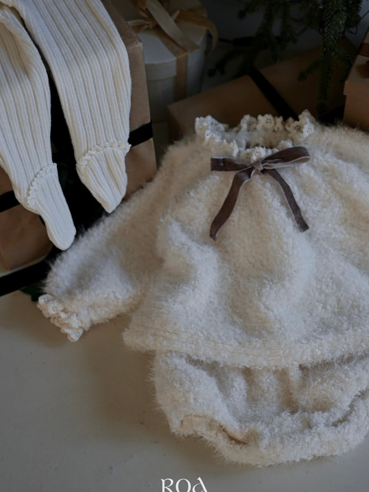 Frill footed leggings