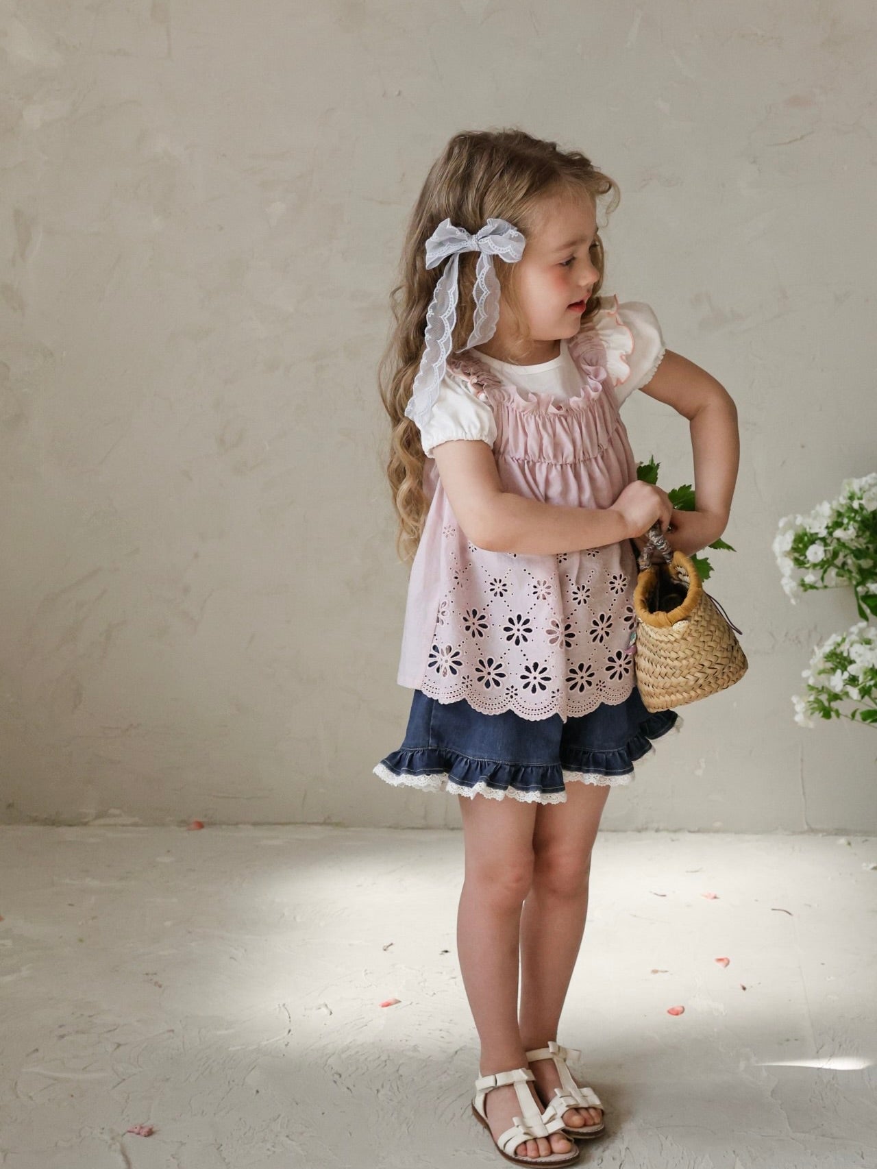 Rose denim pants