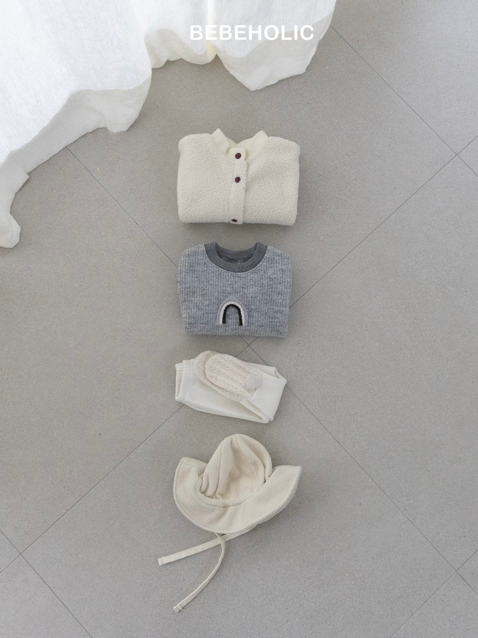 Pom pom texture leggings