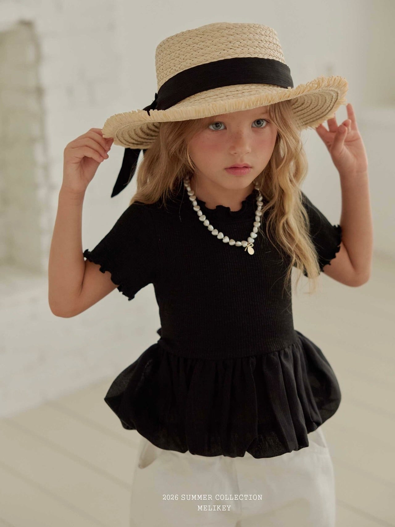 Bouncy ribbon T shirt