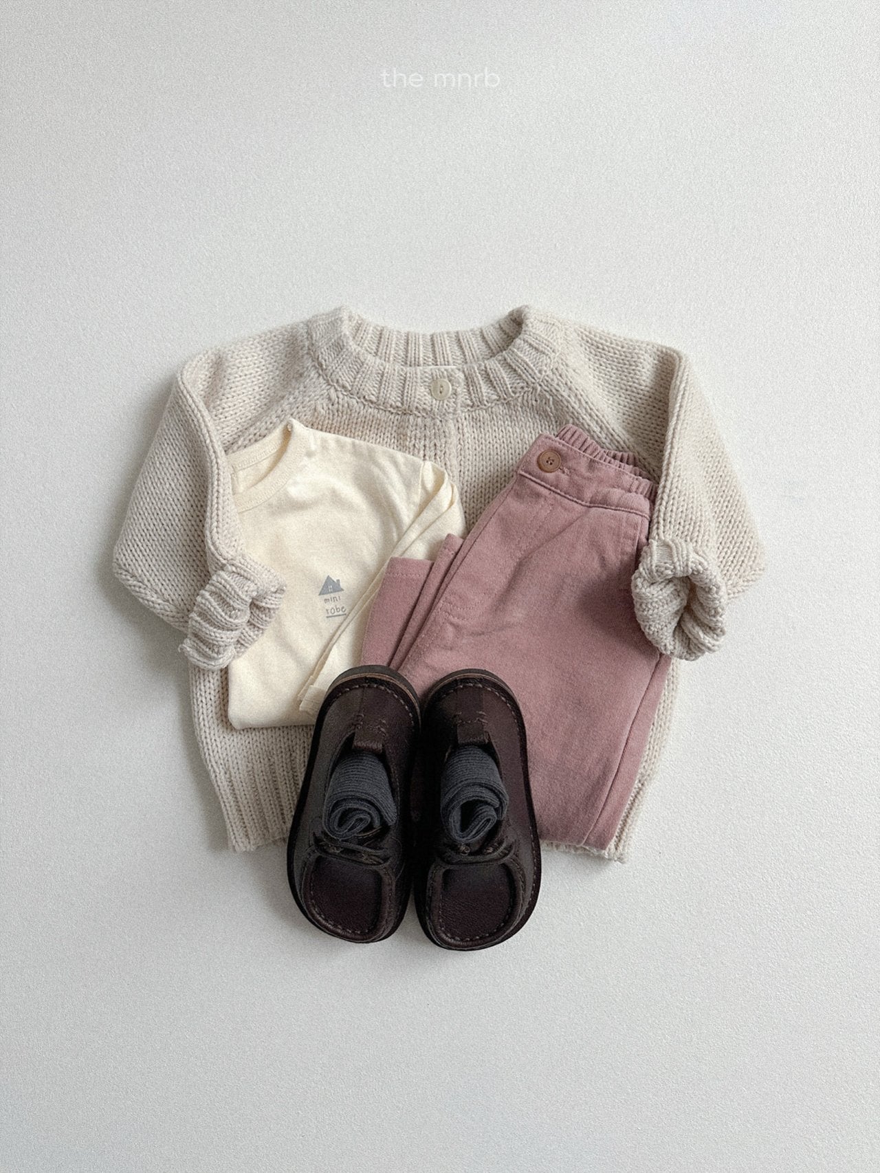 Basic straight pants