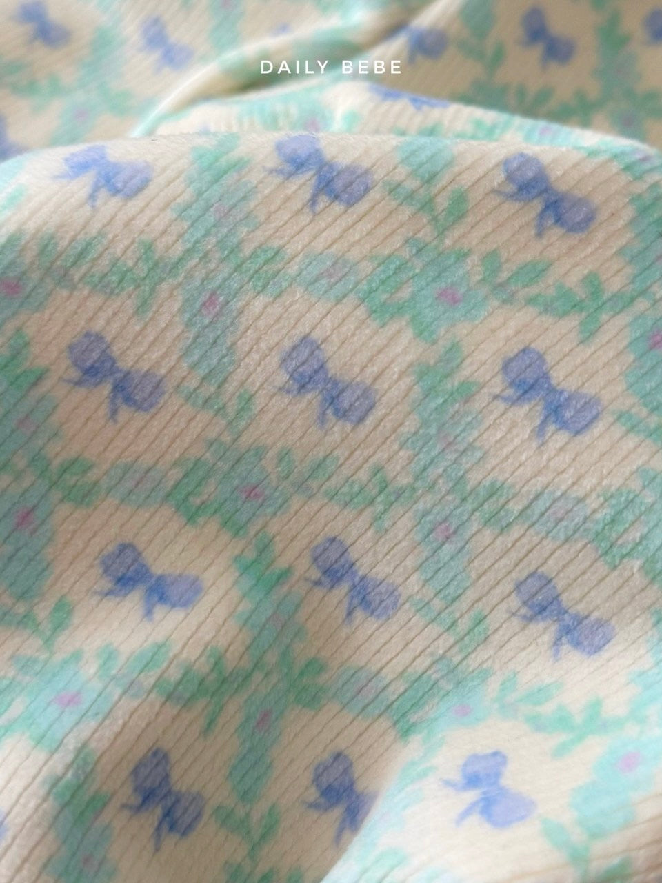 Pattern mink jogger pants