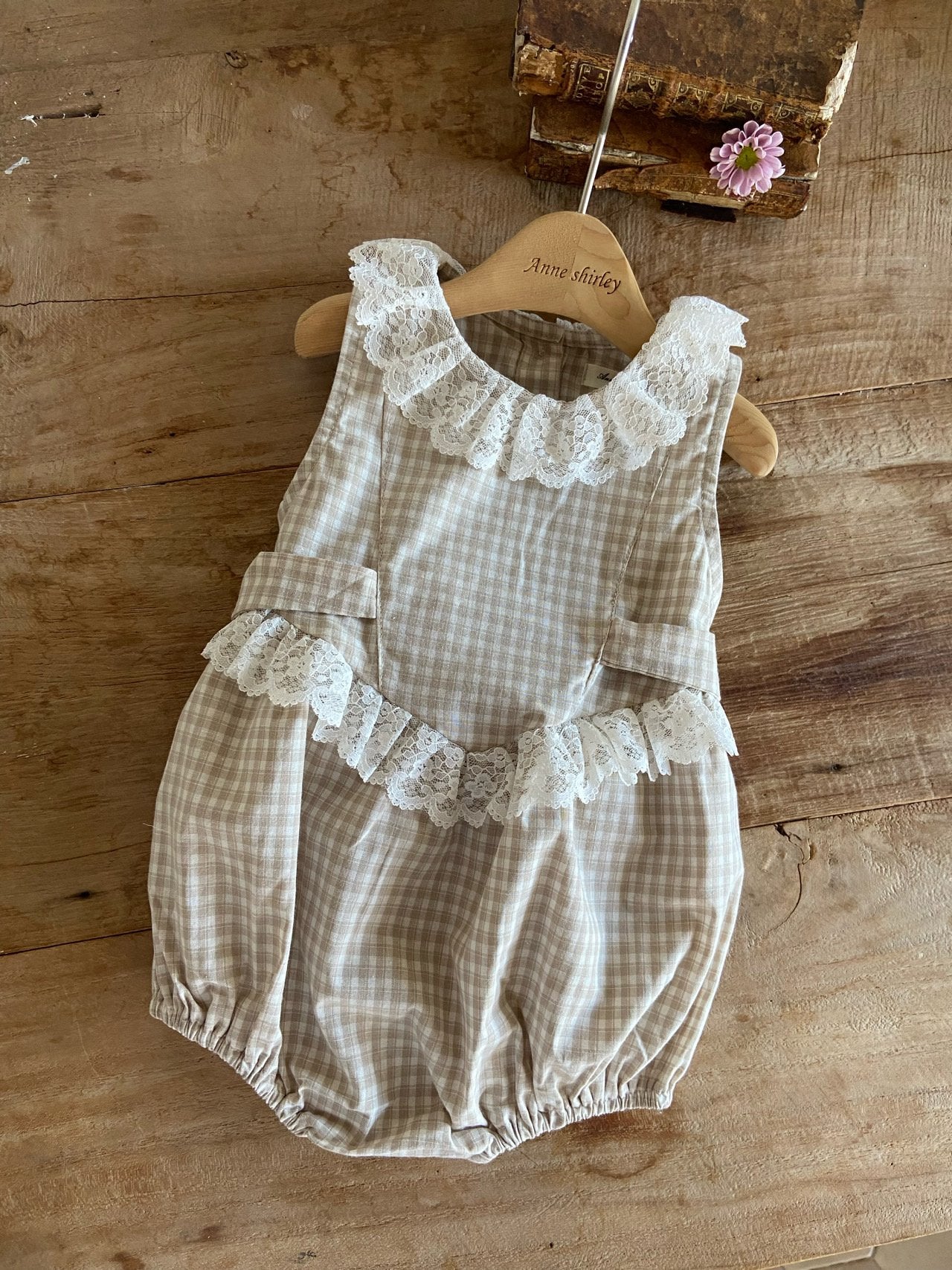 Minne ribbon rompers