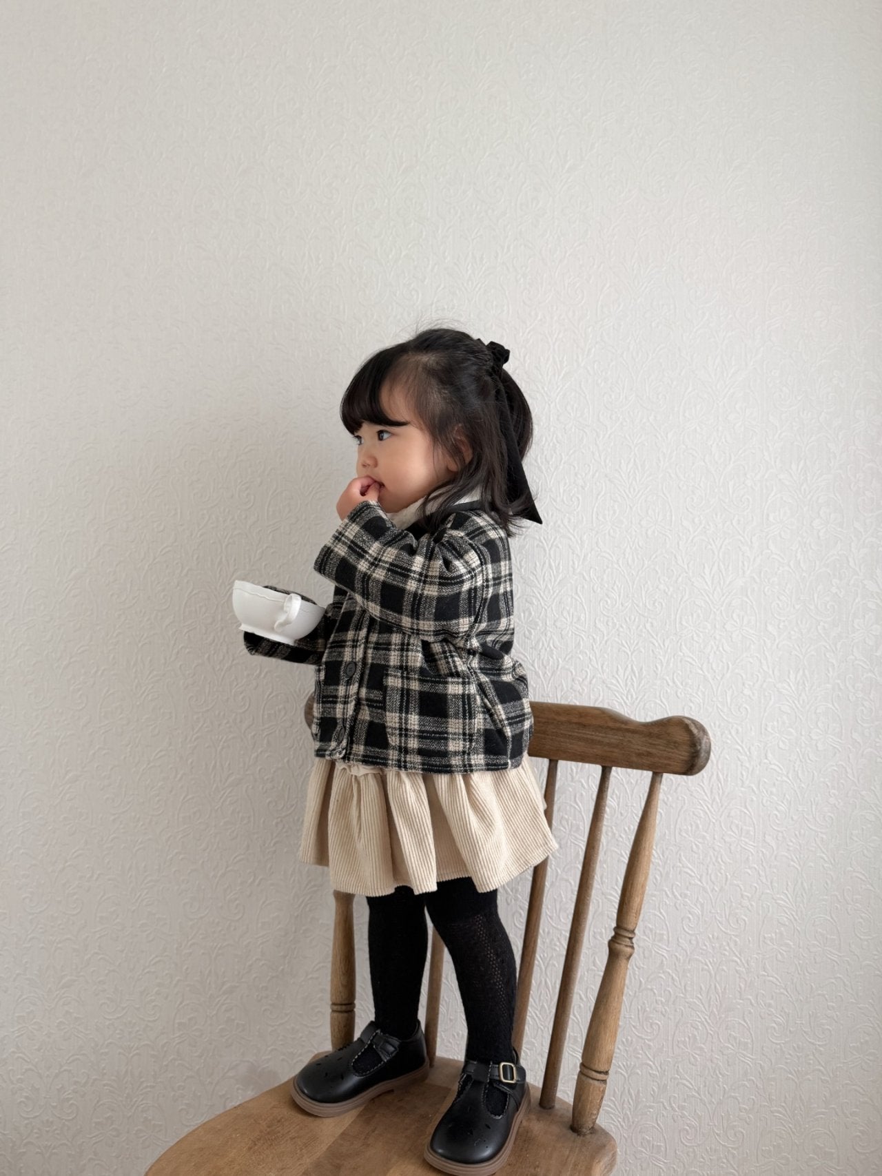 Check collar winter coat