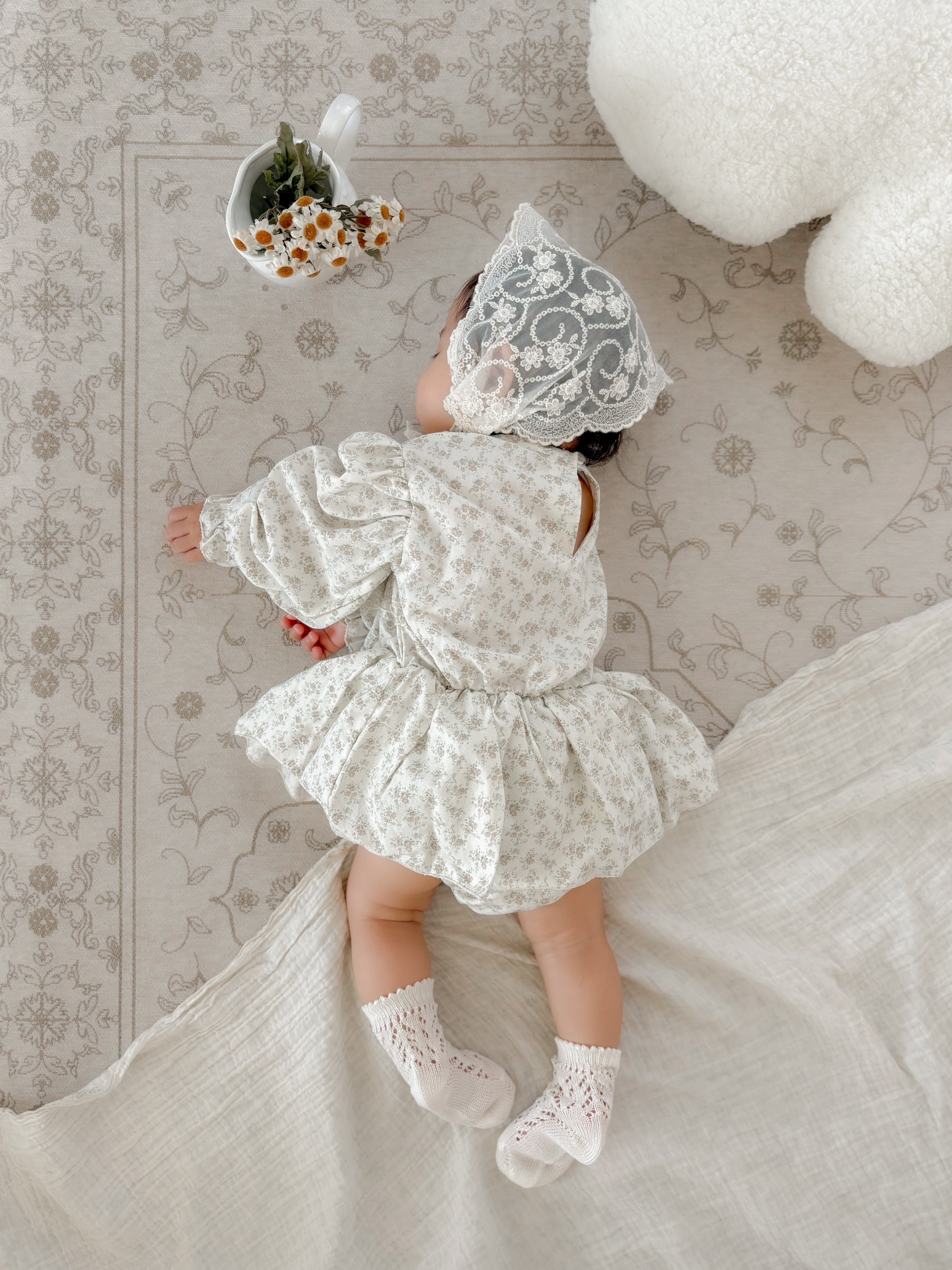 Elegant floral rompers