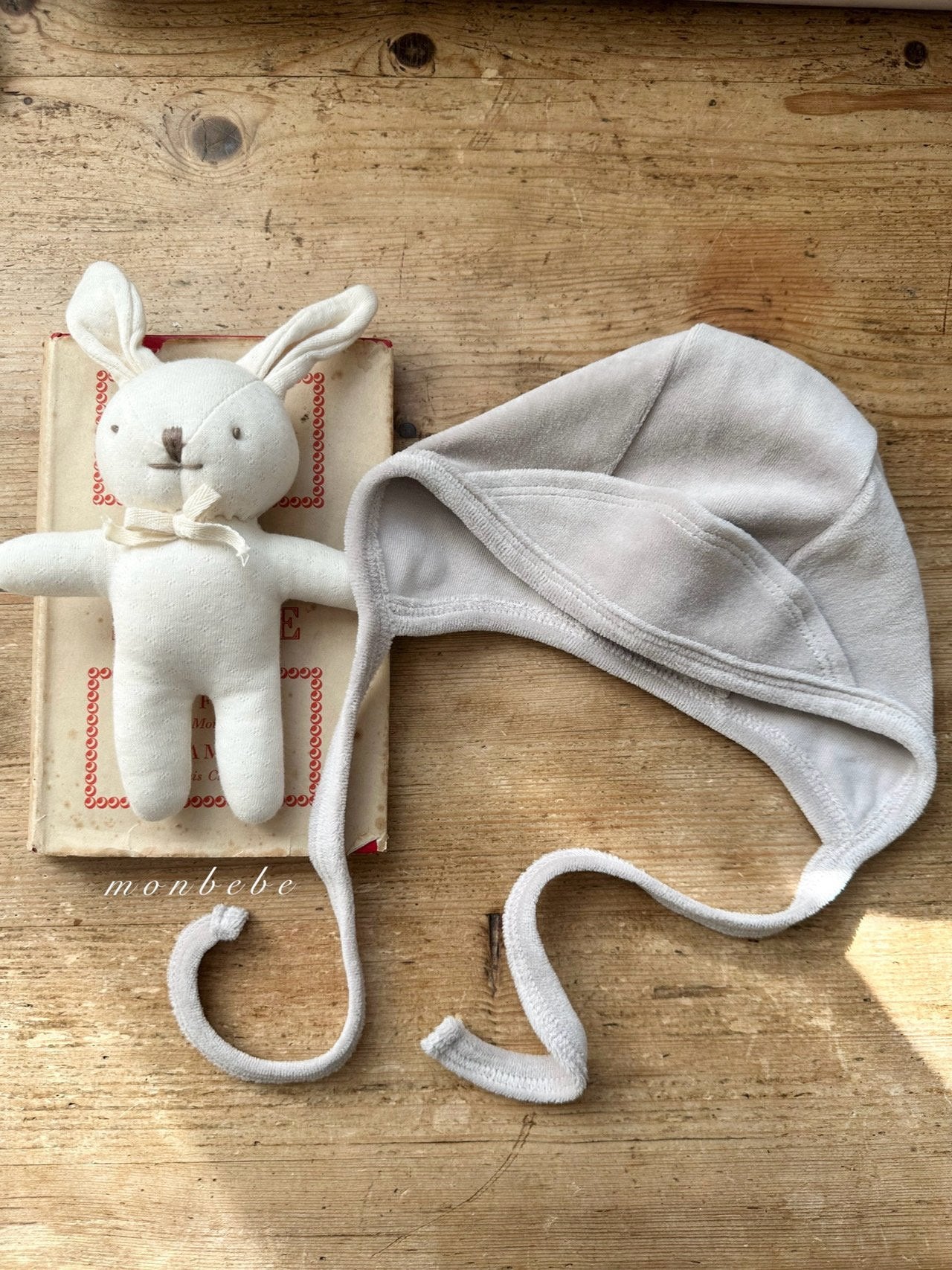 Cotton velour bonnet